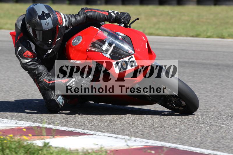 /48 25.08.2025 Cornu Master School ADR/rot-rouge/106